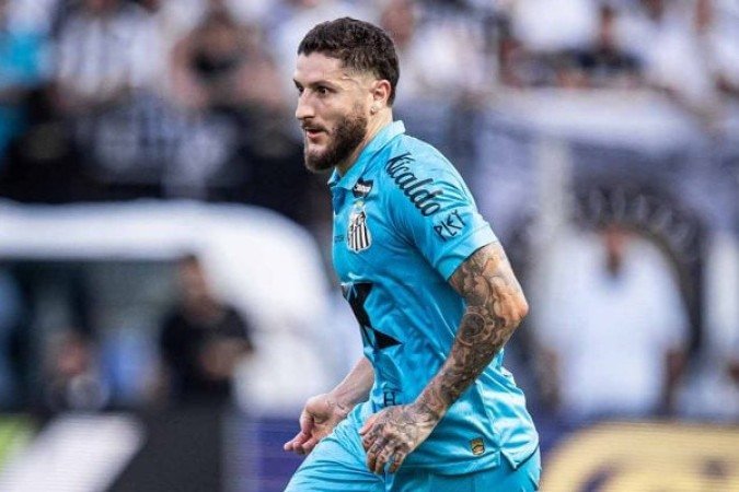 ZÉ RAFAEL - Entrou no jogo nos minutos finais e quase entregou um gol de graça para o Juventude, quando a partida estava 2 a 1. Nota: 5 - Foto: Raul Baretta/Santos FC