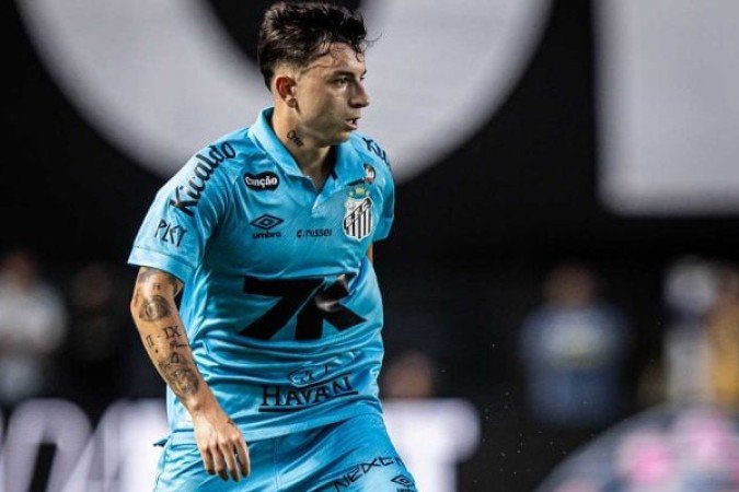 BARREAL - O argentino apareceu bem no campo de ataque, criando várias oportunidades e marcando seu gol. Além de ter balançado as redes, acertou o travessão e ainda participou da jogada do primeiro gol. Nota: 7 - Foto: Raul Baretta/Santos FC