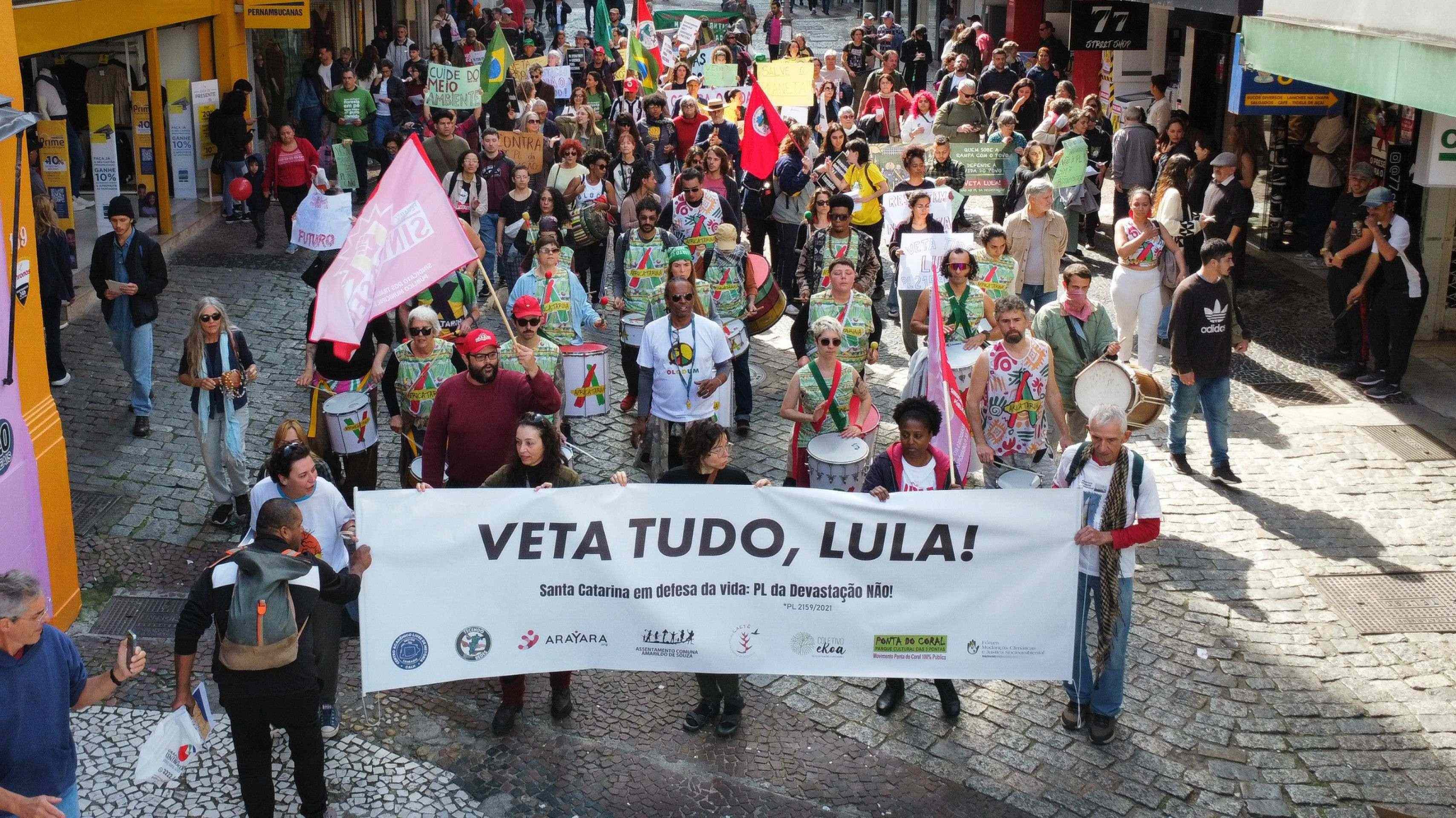 PL da Devastação acelera indústrias fósseis com grave impacto ambiental
