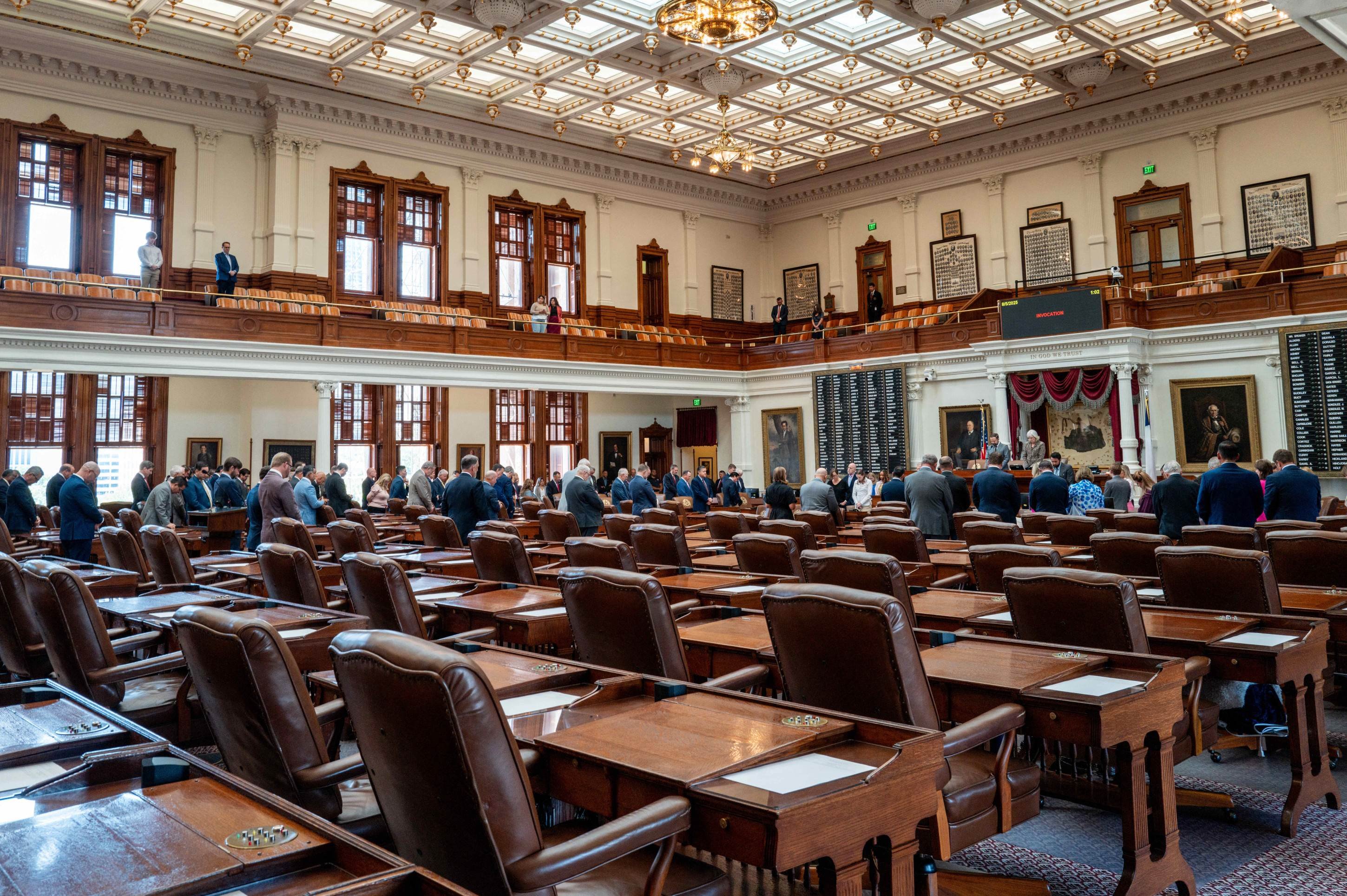Legisladores deixam o Texas para bloquear manobra republicana 