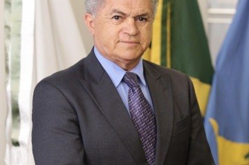 STJ absolve Manoel de Andrade, presidente do TCDF - 