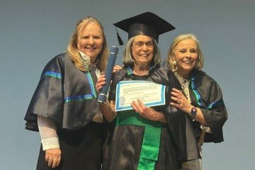 Valéria Cláudia Laboissieree Ulhoa, de 77 anos, se forma no curso de Educador Político Social em Gerontologia, da UniSER -  (crédito: Cedido ao Correio)