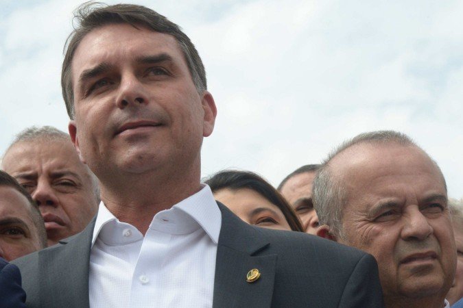 Coordenador de Flávio reage à decisão de Mendonça: "Ficará claro que não há ilícitos"