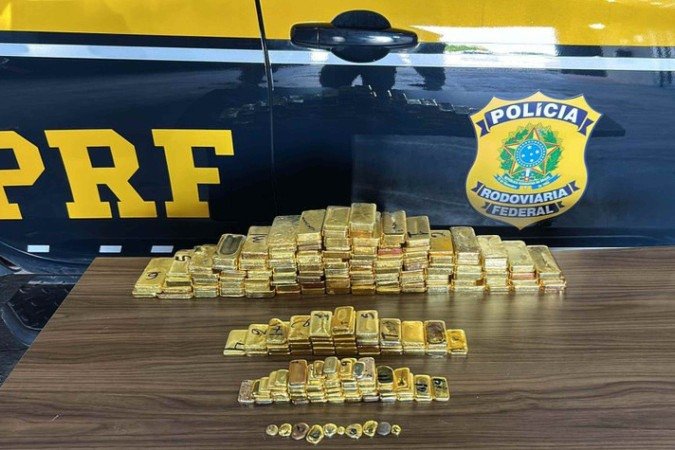 Como polícia descobriu mais de 100kg de ouro escondidos em picape em Roraima