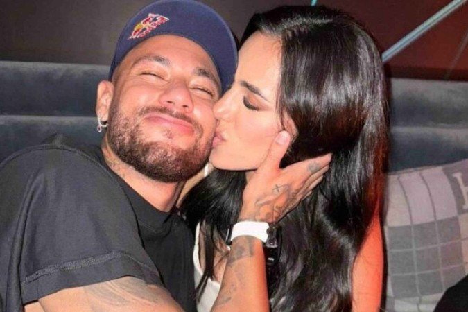 Neymar curte noite com Bruna Biancardi após vitória do Santos - (crédito: Foto: Reprodução/Instagram) Neymar curte noite com Bruna Biancardi após vitória do Santos - (crédito: Foto: Reprodução/Instagram)