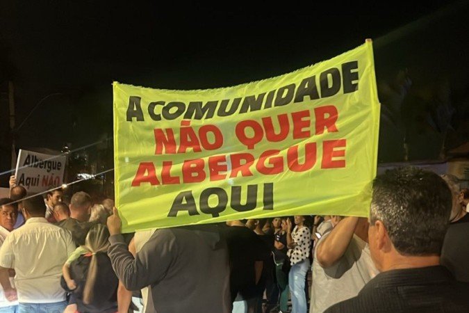 Moradores protestaram contra a instalação do albergue - (crédito: Mila Ferreira/CB) Moradores protestaram contra a instalação do albergue - (crédito: Mila Ferreira/CB)