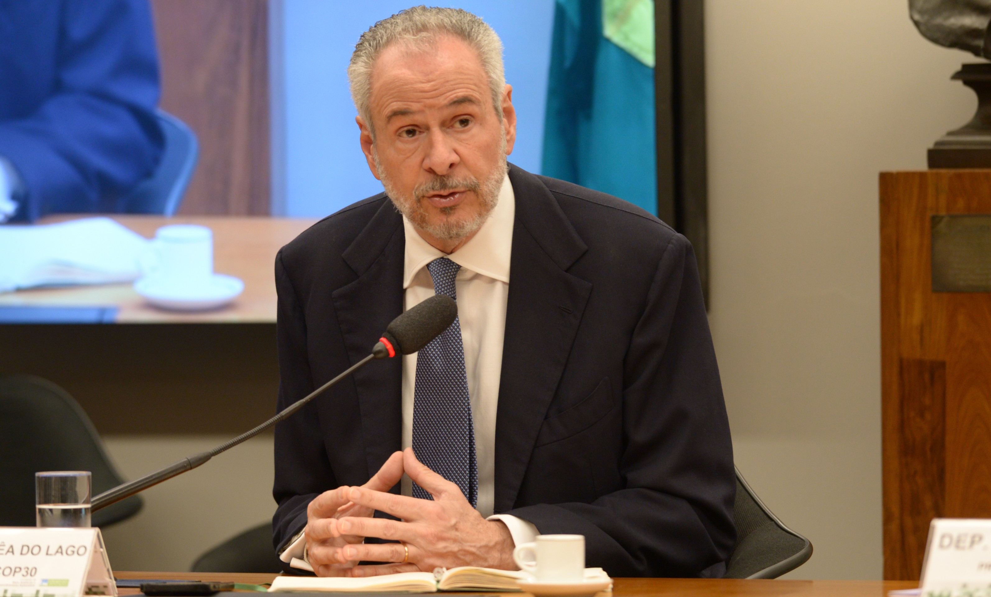 Mesmo com polêmica de preços, governo nega mudança na COP30: 