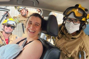Joanna teve o bebê dentro do carro, no Buraco do Tatu, próximo ao Marco Zero de Brasília -  (crédito: Arquivo Pessoal)