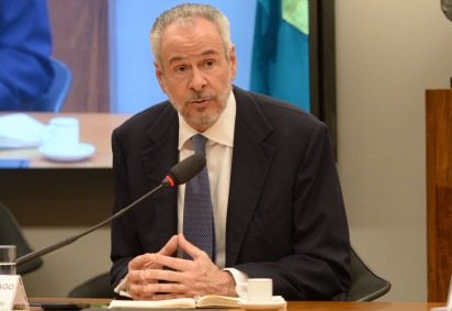 O presidente da COP30, André Corrêa do Lago, diz que não ira mudar sede, mesmo que crise hoteleira atrapalhe -  (crédito:  Ed Alves CB/DA Press) -O presidente da COP30, André Corrêa do Lago, diz que não ira mudar sede, mesmo que crise hoteleira atrapalhe -  (crédito:  Ed Alves CB/DA Press)