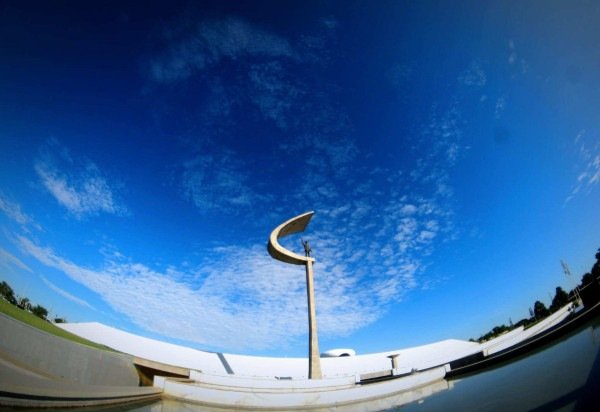  Ed Alves CB/DA Press