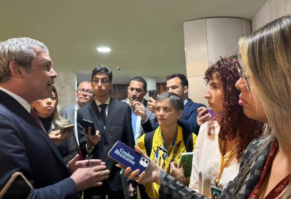 Danandra Rocha/CB/D.A. Press