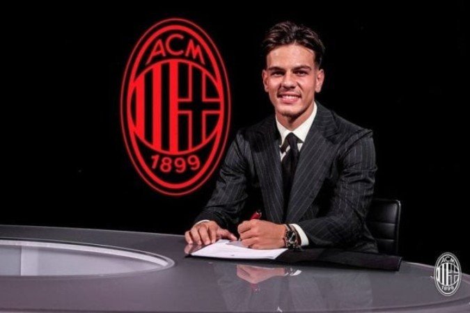 Ardon Jashari assinou contrato até 2030 - (crédito: Foto: Divulgação) Ardon Jashari assinou contrato até 2030 - (crédito: Foto: Divulgação)