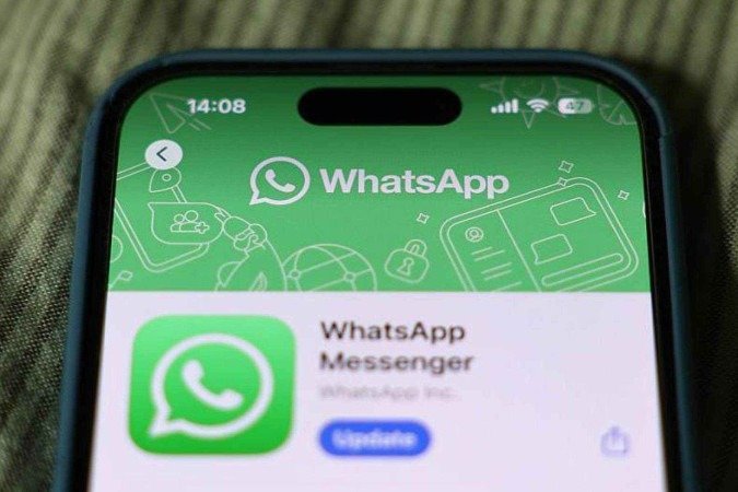 WhatsApp apaga 6,8 milhões de contas ligadas a golpes -  (crédito: BBC Geral)
