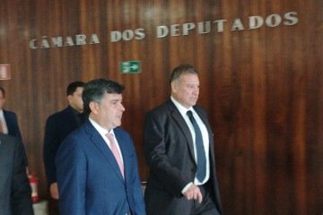Encarregado de negócios da embaixada dos Estados Unidos, Gabriel Escobar, depois de reunião na Câmara dos Deputados -  (crédito: Israel Medeiros/CB/D.A. Press)