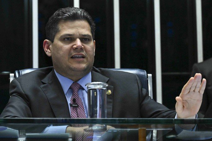 Presidente do Senado (foto) disse, no entanto, que vai avaliar com cautela novos pedidos - (crédito: Jefferson Rudy/Agência Senado) Presidente do Senado (foto) disse, no entanto, que vai avaliar com cautela novos pedidos - (crédito: Jefferson Rudy/Agência Senado)