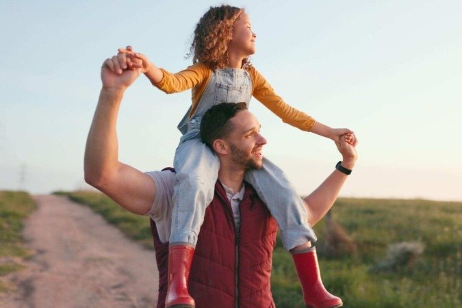 Os astros podem influenciar o jeito de cada pai agir (Imagem: PeopleImages.com - Yuri A | Shutterstock) - (crédito: EdiCase) Os astros podem influenciar o jeito de cada pai agir (Imagem: PeopleImages.com - Yuri A | Shutterstock) - (crédito: EdiCase)