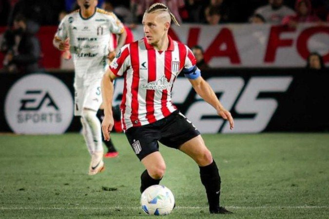 Santiago Ascacíbar jogou no futebol alemão entre 2017 e 2022 -  (crédito: Foto: Reprodução/Instagram)