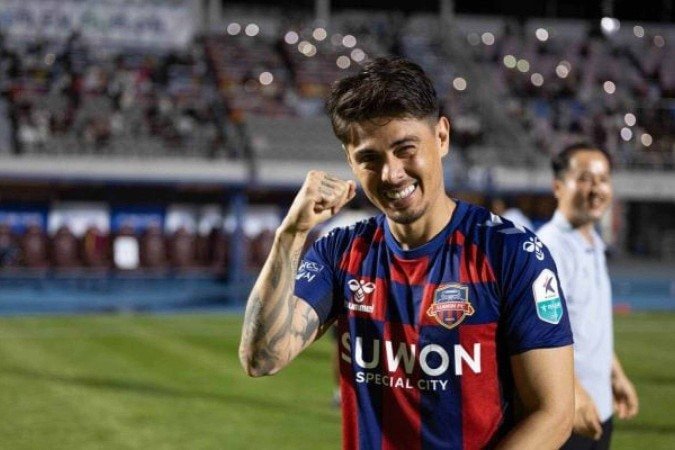 Willyan Barbosa atua no Suwon, da Coreia do Sul -  (crédito: Foto: Divulgação / Suwon FC)