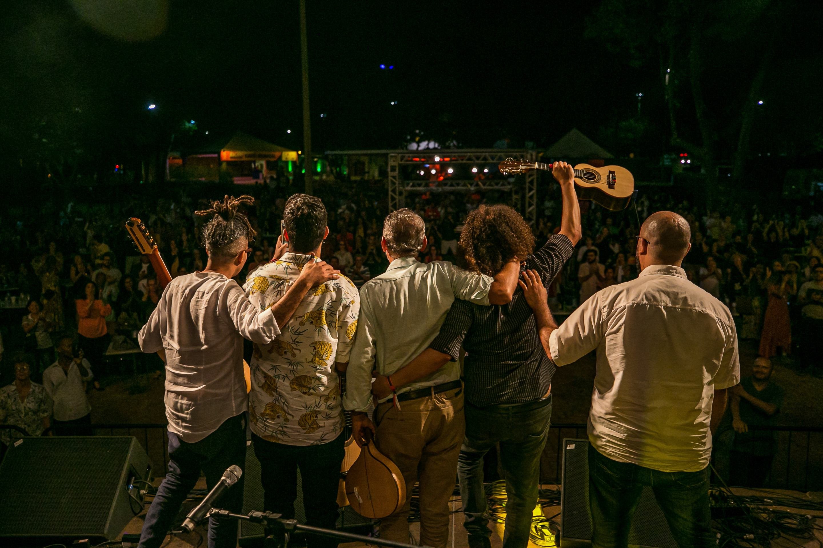  CrÃ©dito: Renata Samarco/DivulgaÃ§Ã£o. Reco do Bandolim e Choro Livre  no Clube do Choro.       