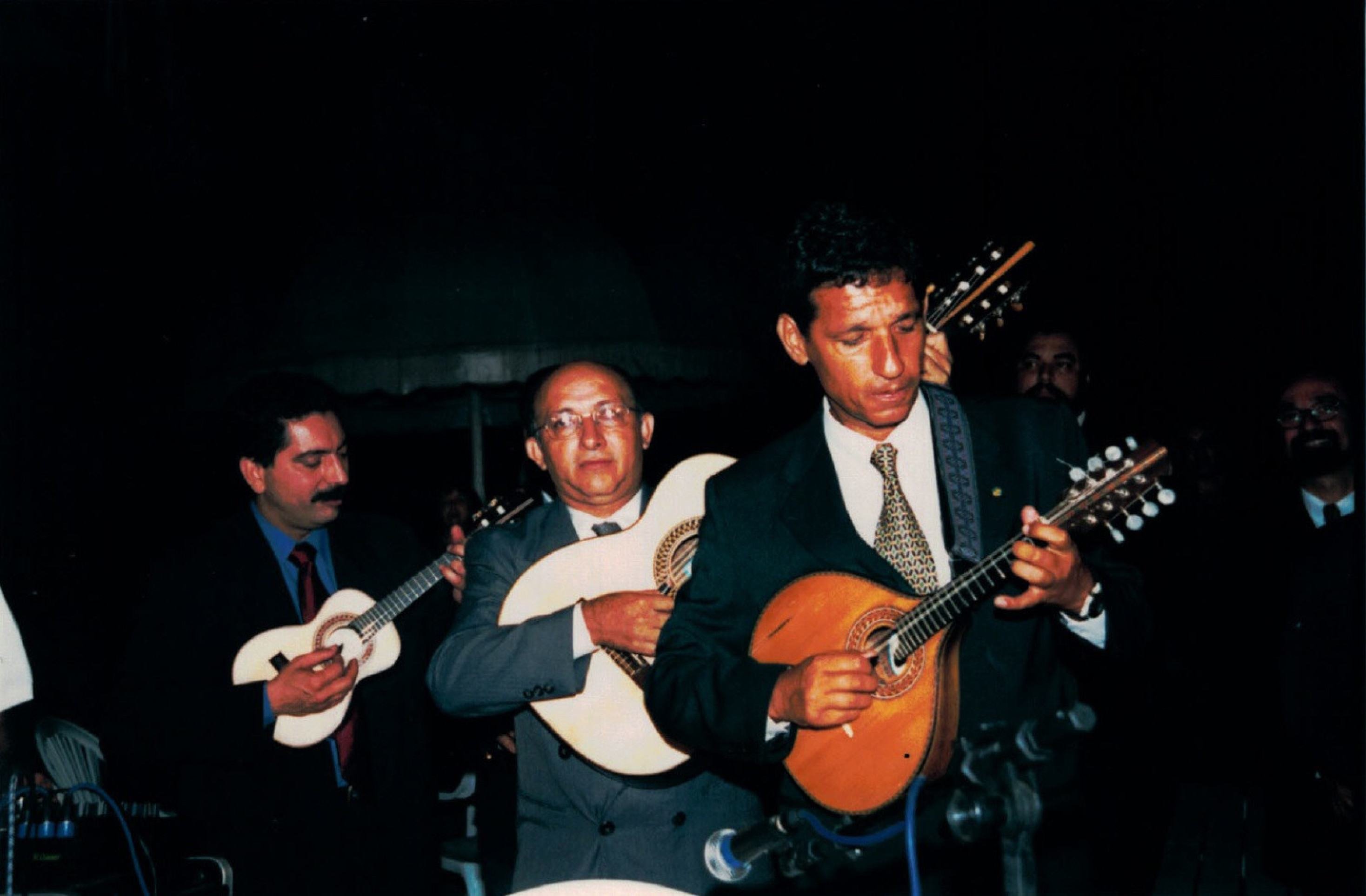  2016. Cr..dito: Arquivo Pessoal. Chico de Assis, Reco do Bandolim e Alencar 7 Cordas.       