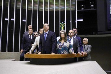 Deputado Sóstenes Cavalcante em sessão na quinta-feira (7/8) -  (crédito: Kayo Magalhães/Câmara dos Deputados)