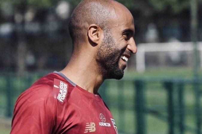 Lucas Moura deve começar a partida contra o Vitória no banco de reservas - (crédito: Foto: Erico Leonan/São Paulo FC) Lucas Moura deve começar a partida contra o Vitória no banco de reservas - (crédito: Foto: Erico Leonan/São Paulo FC)