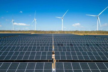  Ousando nas formações, durante a pandemia a escola trocou aulas de informática, por cursos de energia renovável  -  (crédito:  Auren Energia/Divulgação)