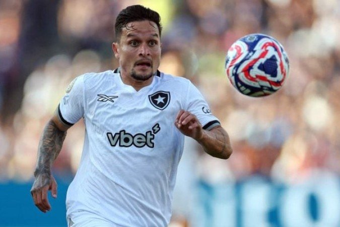 ARTUR - O Bebê Reborn foi um pouco mais discreto. Não teve a mesma precisão dos companheiros do Botafogo. Faltou caprichar - NOTA: 5,5 - Foto: Vitor Silva/Botafogo