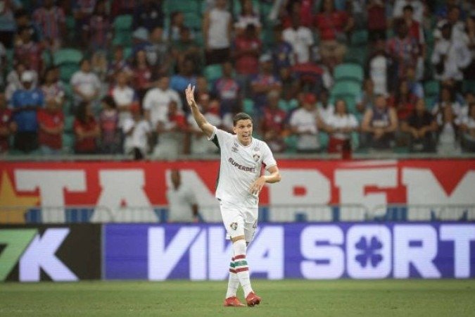 DAVI SCHUINDT - O jovem teve muito trabalho com as chegadas do adversário, mas mostrou que pode ajudar a equipe que passa por problemas no sistema defensivo, por conta de jogadores lesionados. NOTA: 6,0. Foto: Marcelo Gonçalves/ Fluminense FC