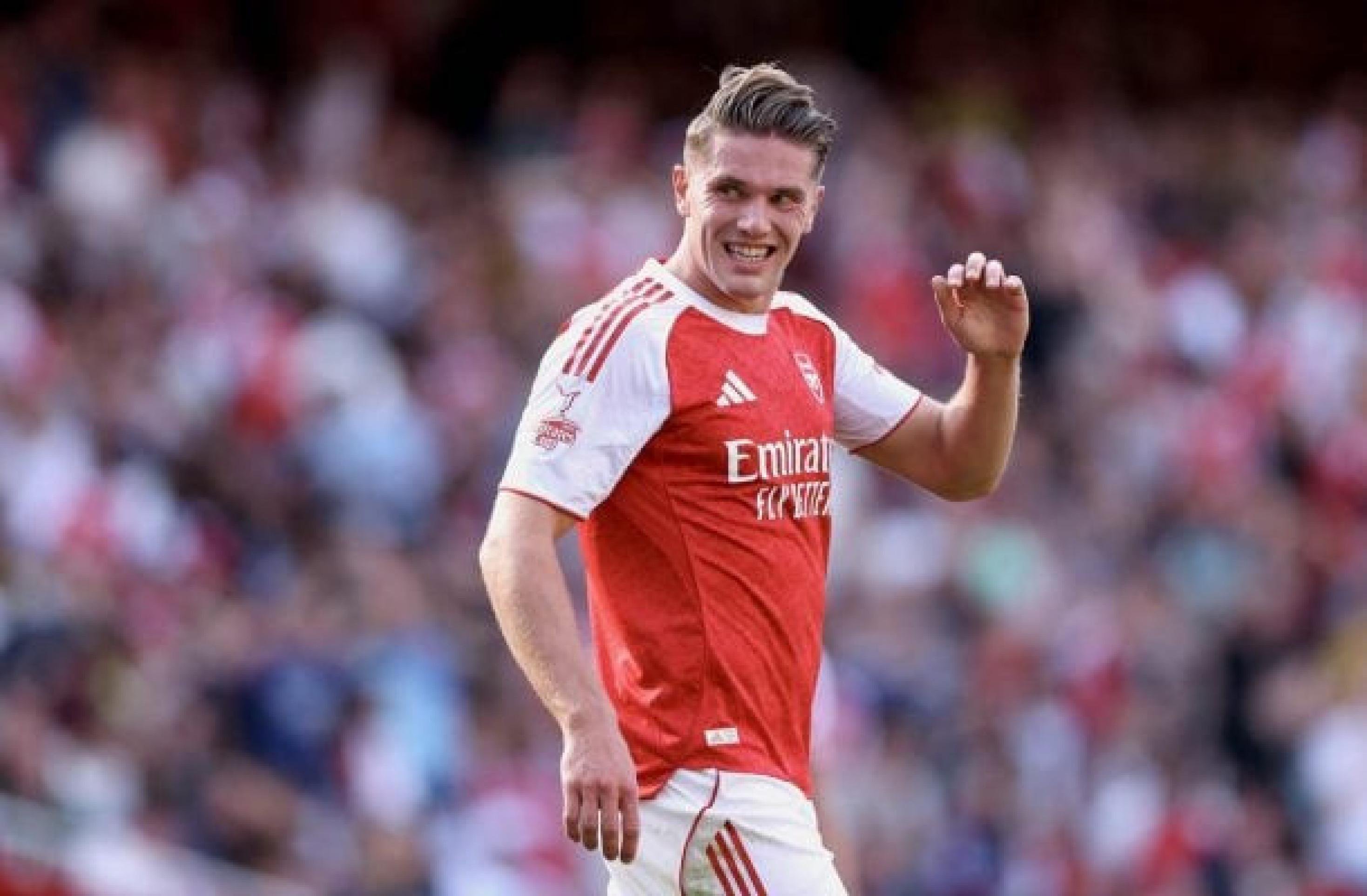 Gyökeres marca primeiro gol pelos Gunners em ‘título’ do Arsenal