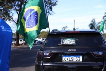 Ato bolsonarista em Brasília, dia 10/8/2025