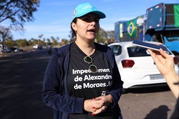 Personagem Carolina no Ato bolsonarista - 10/8/2025