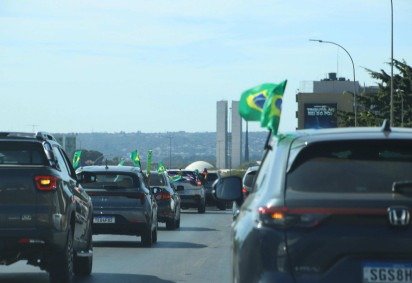 A carreata iniciou a concentração na Torre de TV às 8h30 deste domingo (10/8) - (crédito: Mariana Campos | CB)