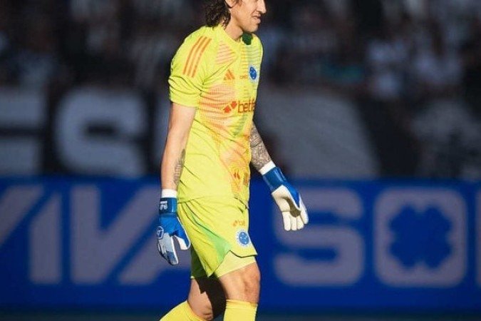 CASSIO - Seguro quando acionado e sem culpa nos gols. NOTA 6,0. Foto: Gustavo Aleixo/Cruzeiro