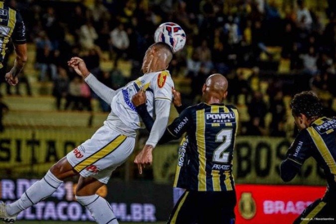 Volta Redonda e Novorizontino tiveram embate marcado por pouca criatividade -  (crédito: Foto: Ozzair Jr. / Novorizontino)
