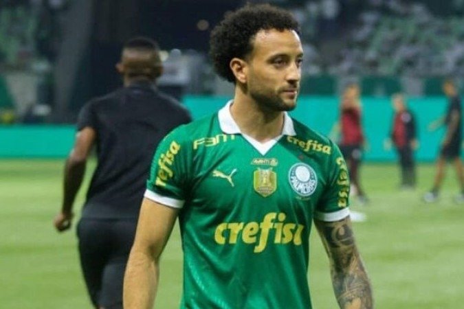 FELIPE ANDERSON – Substituiu Facundo Torres aos 11 minutos do segundo tempo. Embora com futebol muito burocrático (segue sem realmente estrear, pois não mostra o futebol que tinha na Lazio-ITA), não comprometeu. NOTA 6,0. Foto: Cesar Greco/Palmeiras