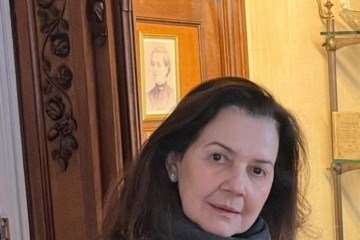 Apenas 6 meses após o ínicio do tratamento, Elizabeth Regina (66), alcançou a remição do tumor -  (crédito: Arquivo pessoal)