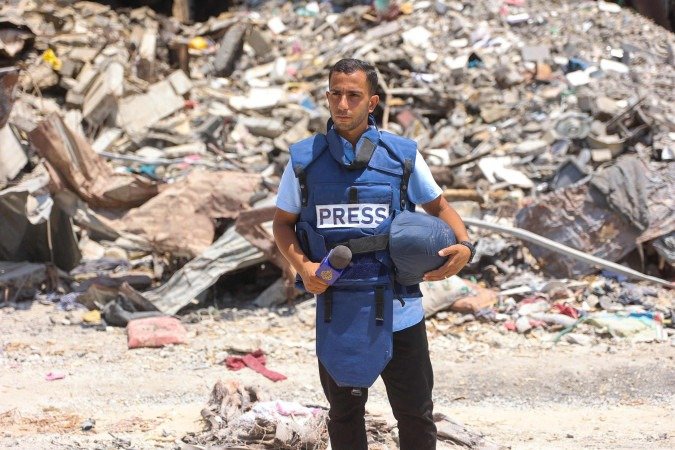 A morte de Anas al-Sharif chamou a atenção do mundo para os riscos de exercer o jornalismo - (crédito: AFP) A morte de Anas al-Sharif chamou a atenção do mundo para os riscos de exercer o jornalismo - (crédito: AFP)
