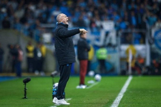 Grêmio teve nova atuação frustrante e sofreu revés para o último colocado do Brasileirão -  (crédito: Foto: Lucas Uebel / Grêmio FBPA)