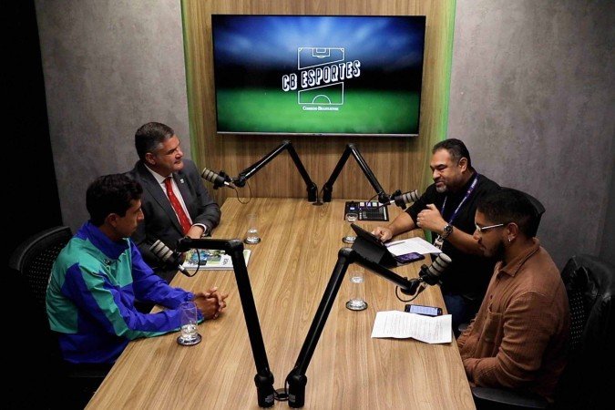 Caio Bonfim, e o presidente da Confederação Brasileira de Atletismo (CBAt), Wlamir Campos, são os convidados do Correio Braziliense no Podcast CB Esportes -  (crédito:  CB/Reprodução)