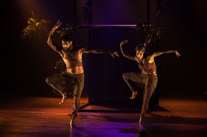 Inabitável
Com Camilla Goulart, Catherine Zilá e Carlos Guerreiro. Amanhã, às 19h, e domingo, às 18h, no Sesc Taguatinga (QNF 24, Taguatinga Norte). Ingressos: R$ 10 (meia) e R$ 20 (inteira), pelo Sympla. Alunos de escolas pública não pagam entrada. Meia-entrada solidária: 1kg de alimento não perecível. Classificação indicativa livre
