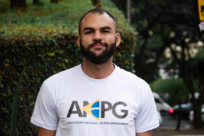 O número de doutores está diretamente relacionado ao grau de desenvolvimento dos países, afirma Vinicius Soares -  (crédito: arquivo pessoal)