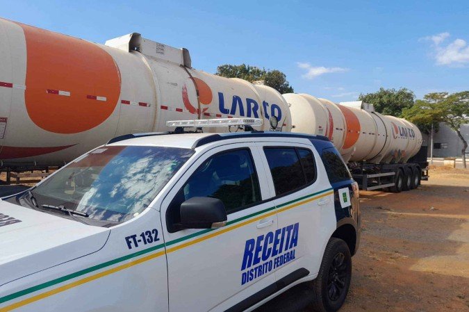 Seec apreende toneladas de bebidas, etanol e grãos em operação no DF
 -  (crédito: Material cedido ao Correio)