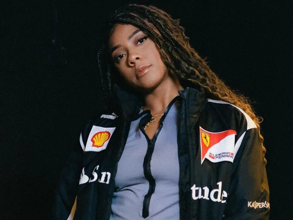 Mulheres transformam a cena do hip hop brasileiro com postura de resistência