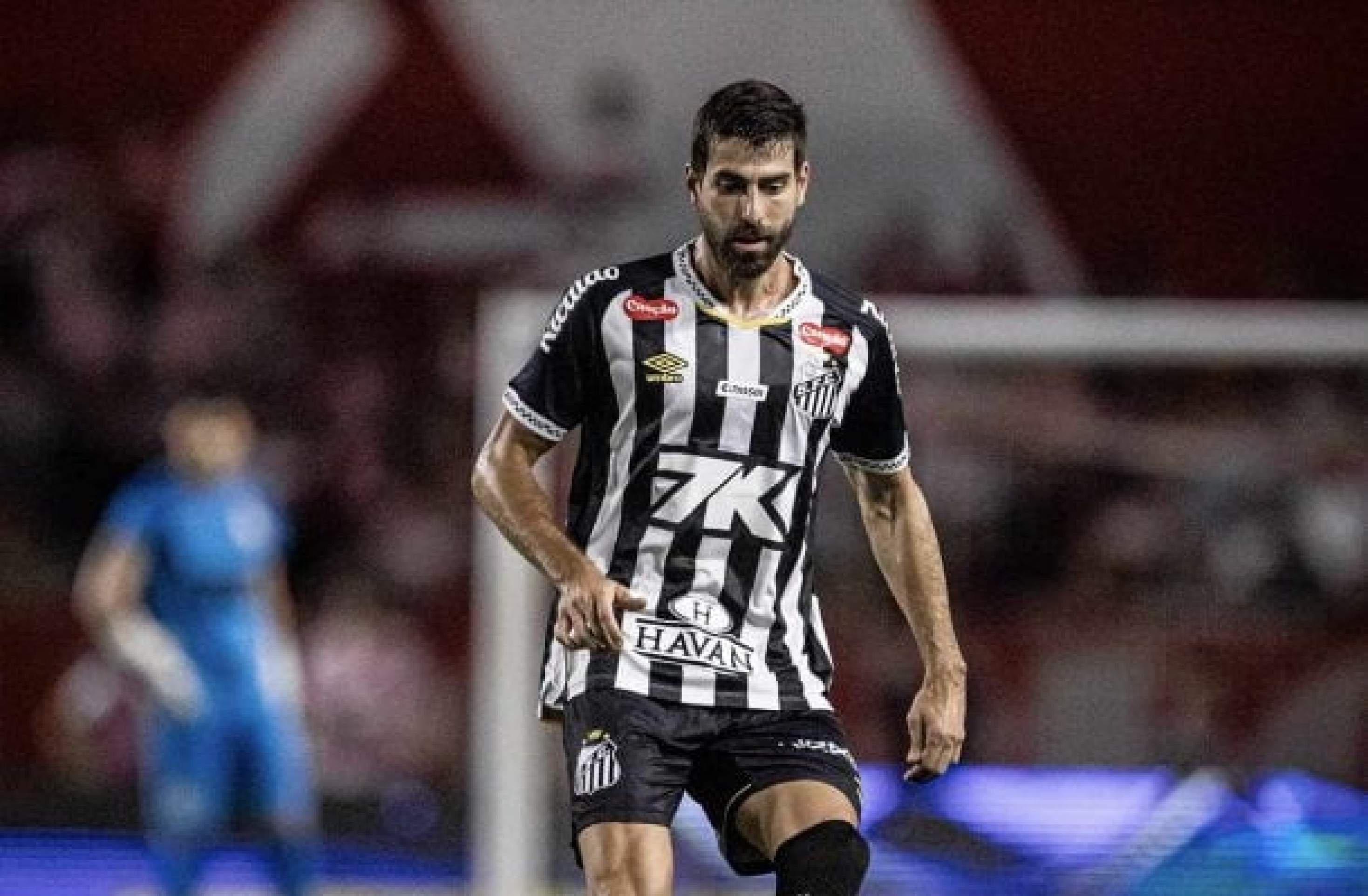 Santos renova o contrato de Tomás Rincón