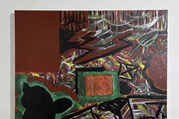 09. Rodrigo Trompaz SSGE 9, 2022 Pigmento em pó c verniz acrílico e acrílica sobre tela 120 x 80 cm