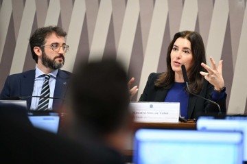 Ministra Simone Tebet participou, nesta terça-feira (12/8) da reunião da Comissão de Desenvolvimento Regional e Turismo (CDR) para discutir políticas públicas voltadas ao desenvolvimento regional e ao turismo no país -  (crédito:  Edilson Rodrigues/Agência Senad)