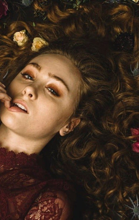 Chappell Roan: a artista que transformou teatralidade em fenômeno pop -  (crédito: TMJBrazil)