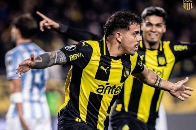 Uruguaios levam ligeira vantagem para o duelo de volta, em Avellaneda -  (crédito: Foto: Divulgação/Racing Club)