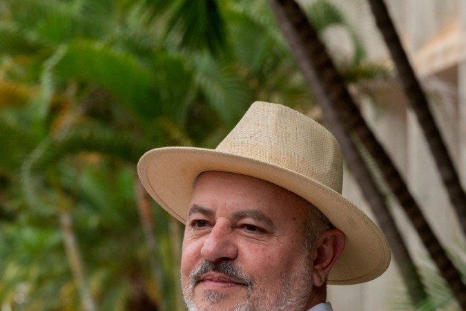 O lançamento será no Bar Beirute da Asa Sul. - (crédito: Foto: Leopoldo Silva) O lançamento será no Bar Beirute da Asa Sul. - (crédito: Foto: Leopoldo Silva)